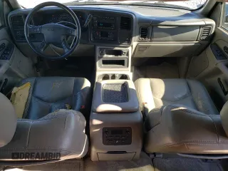 2004 GMC Yukon SLT z VIN 1GKEC13T64R286726, wystawiony jako Copart lot #52852365 z przebiegiem 243 292 mil mil oraz Czysty tytuł • Clean title. Historia ofert i sprzedaży dostępna na DreamBid. Obrazek 8.