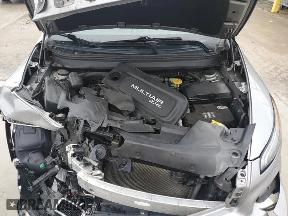 2017 Jeep Cherokee Sport with VIN 1C4PJMAB1HW578068, listed as a Copart auction lot 42719785 with 193,278 mi miles and Non Repairable. Bid and sale history available at carsss.com. Image 12.
