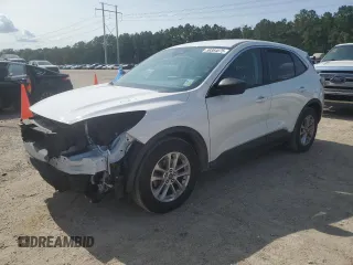 2022 Ford Escape SE with VIN 1FMCU0G6XNUA89499, listed as a Copart auction lot 59364075 with 2,503 mi miles and Salvage title. Bid and sale history available at DreamBid. Image 1.
