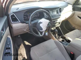 2016 Hyundai Tucson Sport with VIN KM8J33A24GU250501, listed as a Copart auction lot 47825455 with 106,392 mi miles and Salvage Title. Bid and sale history available at carsss.com. Image 8.