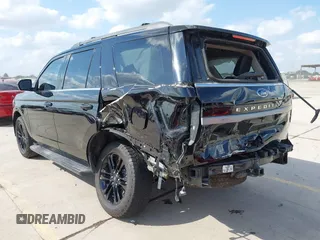 2024 Ford Expedition XLT with VIN 1FMJU1H88REA29329, listed as a IAAI auction lot 41982656 with 8,721 mi miles and . Bid and sale history available at DreamBid. Image 3.