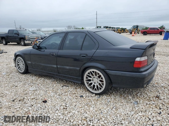 1998 BMW M3 z VIN WBSCD9320WEE09027, wystawiony jako Copart lot #52202055 z przebiegiem 244 452 mil mil oraz Czysty tytuł • Clean title. Historia ofert i sprzedaży dostępna na DreamBid. Obrazek 2.