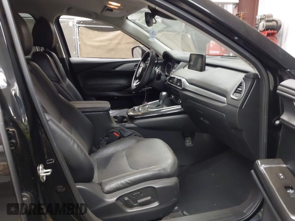 2018 Mazda CX-9 Touring with VIN JM3TCACY9J0213310, listed as a IAAI auction lot 42047663 with 78,409 mi miles and . Bid and sale history available at carsss.com. Image 5.