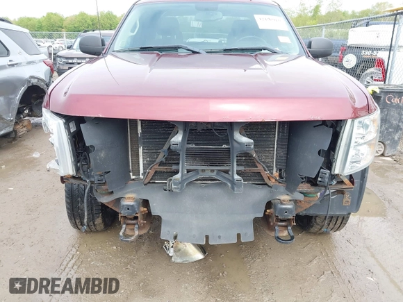 2013 Chevrolet Silverado 1500 LT with VIN 1GCRKSE74DZ398351, listed as a IAAI auction lot 42198969 with 184,962 mi miles and . Bid and sale history available at DreamBid. Image 6.