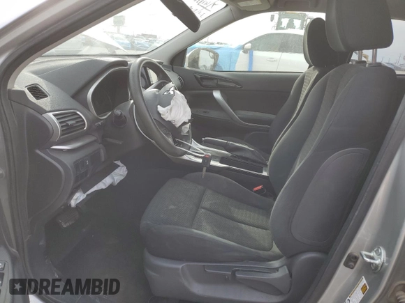 2019 Mitsubishi Eclipse Cross ES z VIN JA4AS3AA0KZ016473, wystawiony jako Copart lot #48197665 z przebiegiem 112 223 mil mil oraz Szkoda całkowita • Salvage title. Historia ofert i sprzedaży dostępna na DreamBid. Obrazek 7.