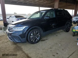 2022 Volkswagen Tiguan S with VIN 3VV1B7AXXNM012536, listed as a Copart auction lot 81937034 with 38,912 mi miles and Salvage Title. Bid and sale history available at carsss.com. Image 1.