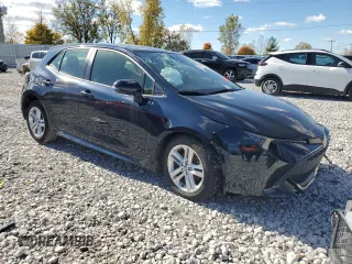 2021 Toyota Corolla Hatchback SE with VIN JTND4MBE9M3139341, listed as a Copart auction lot 74247674 with 0 mi miles and Salvage Title. Bid and sale history available at carsss.com. Image 4.