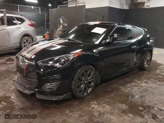 2015 Hyundai Veloster RE:FLEX with VIN KMHTC6AD2FU223615, listed as a IAAI auction lot 41388773 with 111,381 mi miles. Bid and sale history available at carsss.com. Image 19.