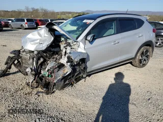 2017 Hyundai Tucson Limited z VIN KM8J3CA27HU576245, wystawiony jako Copart lot #48325763 z przebiegiem Nie podano mil oraz . Historia ofert i sprzedaży dostępna na DreamBid. Obrazek 1.