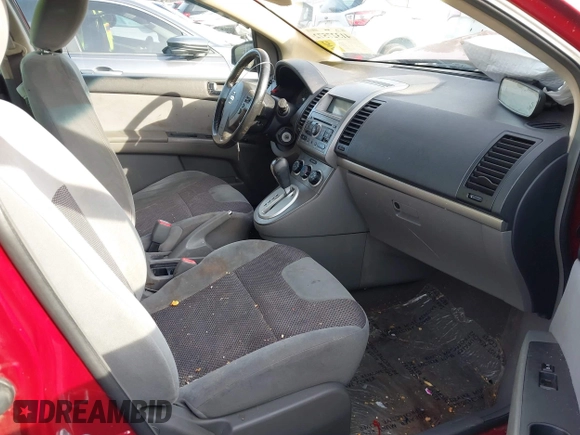 2007 Nissan Sentra 2.0 with VIN 3N1AB61E87L655566, listed as a IAAI auction lot 41327572 with 186,318 mi miles and . Bid and sale history available at DreamBid. Image 5.