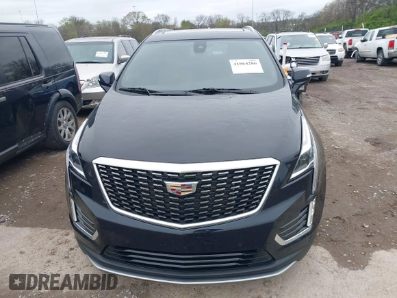 2021 Cadillac XT5 AWD Premium Luxury with VIN 1GYKNDRS6MZ147571, listed as a IAAI auction lot 41864286 with 46,144 mi miles. Bid and sale history available at carsss.com. Image 6.