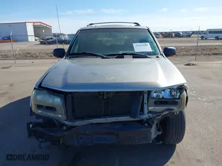 2002 Chevrolet TrailBlazer LS with VIN 1GNDT13S122439749, listed as a IAAI auction lot 41818185 with 165,588 mi miles. Bid and sale history available at carsss.com. Image 13.