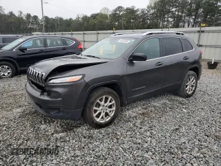 2017 Jeep Cherokee Latitude с VIN 1C4PJMCB8HW530810, выставлен на аукционе Copart как лот 49972505 с пробегом 149 723 миль миль и Списание • Salvage title. История ставок и продаж доступна на DreamBid. Изображение 1.
