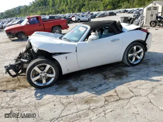 2007 Pontiac Solstice with VIN 1G2MB35B37Y125386, listed as a Copart auction lot 69329034 with 116,898 mi miles and Salvage Title. Bid and sale history available at carsss.com. Image 1.