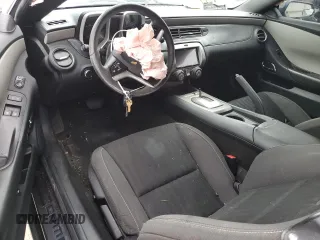 2014 Chevrolet Camaro LS z VIN 2G1FA1E31E9285281, wystawiony jako Copart lot #44851245 z przebiegiem Nie podano mil oraz Szkody całkowita. Historia ofert i sprzedaży dostępna na DreamBid. Obrazek 8.