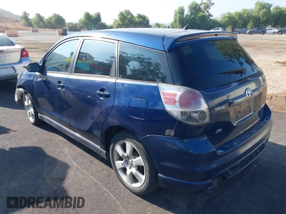 2006 Toyota Matrix STD with VIN 2T1KR32E46C609230, listed as a IAAI auction lot 40150644 with 183,550 mi miles. Bid and sale history available at carsss.com. Image 3.