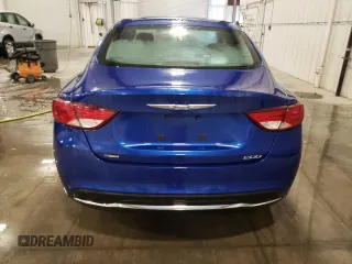 2015 Chrysler 200 Limited z VIN 1C3CCCAB0FN742730, wystawiony jako Copart lot #51523575 z przebiegiem 204 440 mil mil oraz Szkoda całkowita • Salvage title. Historia ofert i sprzedaży dostępna na DreamBid. Obrazek 6.