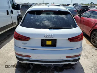 2018 Audi Q3 Premium Plus with VIN WA1HCCFS6JR029224, listed as a Copart auction lot 50457203 with 59,217 mi miles. Bid and sale history available at carsss.com. Image 6.