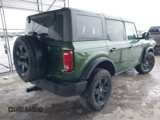 2023 Ford Bronco с VIN 1FMDE5BH4PLB88500, выставлен на аукционе IAAI как лот 42187872 с пробегом 25 415 миль миль и . История ставок и продаж доступна на DreamBid. Изображение 4.