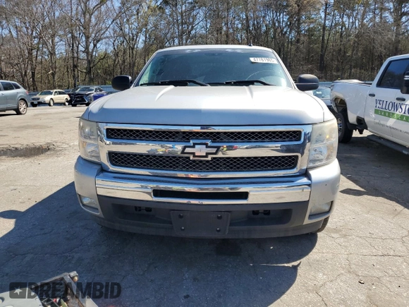 2010 Chevrolet Silverado 1500 LT with VIN 1GCSCSEA8AZ138220, listed as a Copart auction lot 47781965 with 142,388 mi miles and Salvage Title. Bid and sale history available at DreamBid. Image 5.