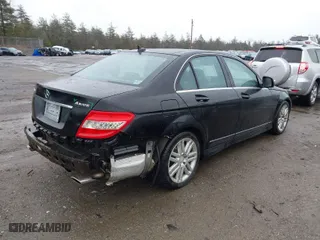 2009 Mercedes-Benz C-Class 3.0L Sport with VIN WDDGF81X09R074993, listed as a IAAI auction lot 41813798 with 139,187 mi miles. Bid and sale history available at carsss.com. Image 4.