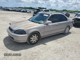 1998 Honda Civic DX with VIN 2HGEJ6626WH597949, listed as a Copart auction lot 71172154 with 158,081 mi miles and Salvage Title. Bid and sale history available at carsss.com. Image 1.