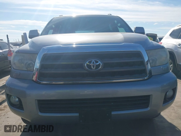 2010 Toyota Sequoia SR5 with VIN 5TDZM5G16AS002051, listed as a IAAI auction lot 41313149 with 182,666 mi miles. Bid and sale history available at carsss.com. Image 12.
