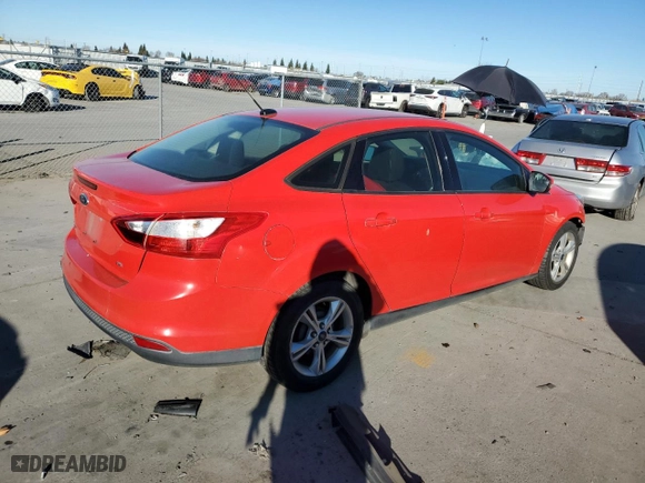 2014 Ford Focus SE with VIN 1FADP3F21EL318213, listed as a Copart auction lot 88498635 with 176,953 mi miles and Salvage Title. Bid and sale history available at carsss.com. Image 3.