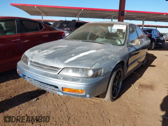 1995 Honda Accord EX w/Leather with VIN 1HGCD5663SA033194, listed as a IAAI auction lot 40946495 with 259,023 mi miles. Bid and sale history available at carsss.com. Image 2.