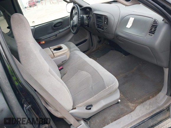 2000 Ford F-150 XL with VIN 1FTRX07W9YKB27455, listed as a IAAI auction lot 42197973 with 211,160 mi miles and . Bid and sale history available at DreamBid. Image 5.