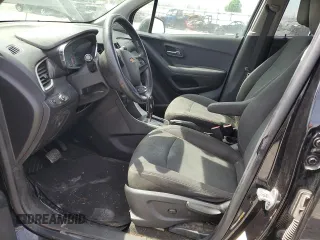 2020 Chevrolet Trax LS with VIN KL7CJKSB5LB087839, listed as a Copart auction lot 54225605 with 114,619 mi miles and Salvage title. Bid and sale history available at DreamBid. Image 7.