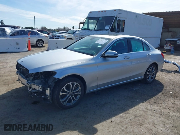 2018 Mercedes-Benz C 300 with VIN 55SWF4KB6JU270155, listed as a IAAI auction lot 41615411 with 57,495 mi miles and . Bid and sale history available at carsss.com. Image 18.