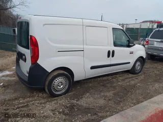 2019 Ram ProMaster City Wagon with VIN ZFBHRFAB7K6M09224, listed as a IAAI auction lot 41475485 with 227,781 mi miles. Bid and sale history available at carsss.com. Image 4.