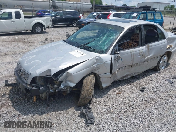 2000 Cadillac Catera z VIN W06VR54R0YR087456, wystawiony jako IAAI lot #42155135 z przebiegiem Nie podano mil oraz . Historia ofert i sprzedaży dostępna na DreamBid. Obrazek 2.