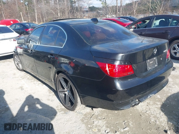 2007 BMW 5 Series 525i with VIN WBANE53517CW62137, listed as a IAAI auction lot 41163353 with 224,428 mi miles and . Bid and sale history available at carsss.com. Image 3.
