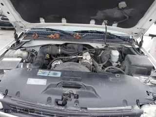2002 Chevrolet Silverado 1500 LS with VIN 2GCEC19W421401620, listed as a IAAI auction lot 41228732 with 144,389 mi miles. Bid and sale history available at carsss.com. Image 10.
