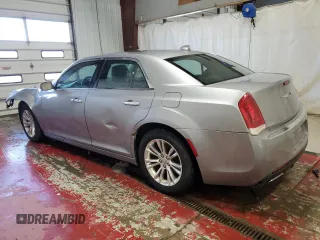2017 Chrysler 300 C with VIN 2C3CCAEG2HH570965, listed as a Copart auction lot 42235735 with 106,514 mi miles and Clean Title. Bid and sale history available at DreamBid. Image 2.