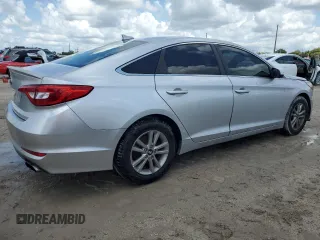 2016 Hyundai Sonata SE with VIN 5NPE24AF9GH352565, listed as a Copart auction lot 55914915 with 136,689 mi miles and Clean Title. Bid and sale history available at carsss.com. Image 3.