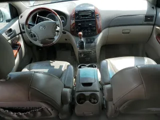 2004 Toyota Sienna XLE z VIN 5TDZA22C04S170319, wystawiony jako Copart lot #56543265 z przebiegiem 184 061 mil mil oraz Szkoda całkowita • Salvage title. Historia ofert i sprzedaży dostępna na DreamBid. Obrazek 8.