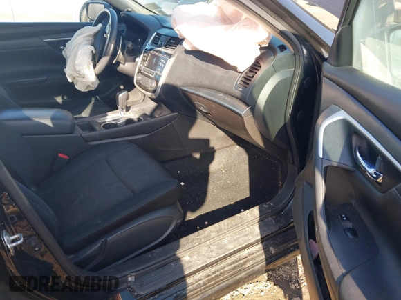 2018 Nissan Altima SV with VIN 1N4AL3AP7JC113202, listed as a IAAI auction lot 41800580 with 95,142 mi miles and . Bid and sale history available at carsss.com. Image 5.
