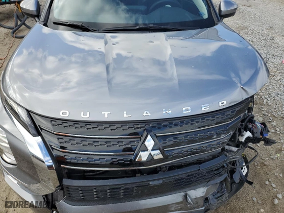 2023 Mitsubishi Outlander SE with VIN JA4J3UA86PZ026514, listed as a Copart auction lot 52232775 with 15,226 mi miles and Salvage Title. Bid and sale history available at carsss.com. Image 14.