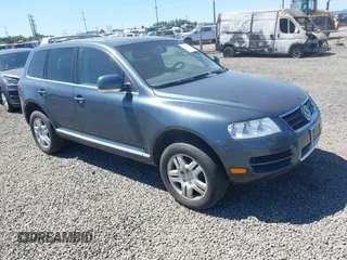 2005 Volkswagen Touareg с VIN WVGMM77L65D080608, выставлен на аукционе IAAI как лот 42510735 с пробегом 178 617 миль миль и . История ставок и продаж доступна на DreamBid. Изображение 1.
