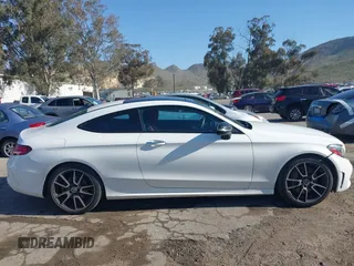 2019 Mercedes-Benz C 300 с VIN WDDWJ8DB1KF844216, выставлен на аукционе IAAI как лот 41824556 с пробегом 104 530 миль миль и . История ставок и продаж доступна на DreamBid. Изображение 14.