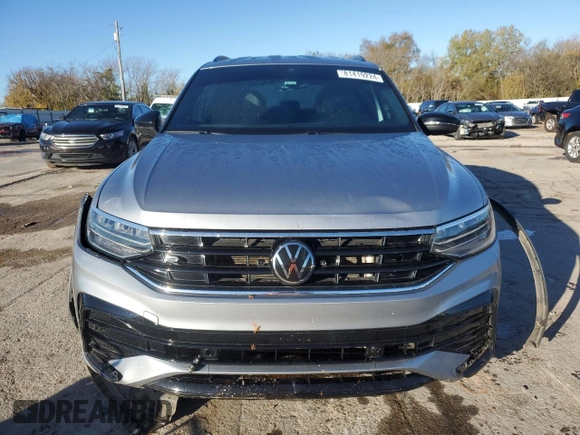 2022 Volkswagen Tiguan SE R-Line Black с VIN 3VVCB7AX1NM035874, выставлен на аукционе Copart как лот 81419224 с пробегом Не указан миль и Списание • Salvage title. История ставок и продаж доступна на DreamBid. Изображение 5.