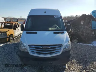 2015 Freightliner Sprinter with VIN WDYPE8CC8F5998841, listed as a Copart auction lot 89322525 with Not Provided miles and Salvage Title. Bid and sale history available at DreamBid. Image 5.