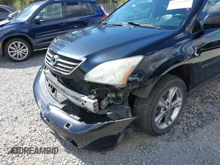 2006 Lexus RX 400h with VIN JTJHW31U762001760, listed as a IAAI auction lot 42235447 with 150,902 mi miles and . Bid and sale history available at DreamBid. Image 6.