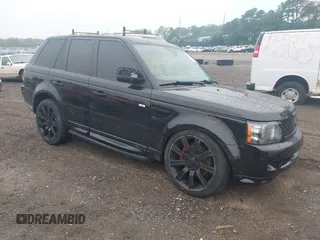 2011 Land Rover Range Rover Sport HSE Lux z VIN SALSK2D47BA703645, wystawiony jako IAAI lot #42462346 z przebiegiem 110 726 mil mil oraz . Historia ofert i sprzedaży dostępna na DreamBid. Obrazek 1.