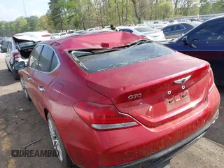 2020 Genesis G70 2.0T z VIN KMTG34LAXLU062859, wystawiony jako IAAI lot #41949979 z przebiegiem 16 628 mil mil oraz . Historia ofert i sprzedaży dostępna na DreamBid. Obrazek 3.