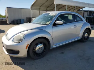 2013 Volkswagen Beetle 2.5L with VIN 3VWJP7AT9DM691711, listed as a Copart auction lot 50379465 with 139,414 mi miles and Clean Title. Bid and sale history available at DreamBid. Image 1.