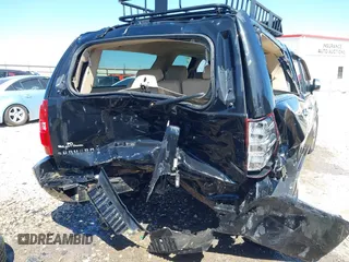 2011 Chevrolet Suburban LTZ with VIN 1GNSKKE33BR380376, listed as a IAAI auction lot 41825445 with 228,715 mi miles and . Bid and sale history available at DreamBid. Image 6.